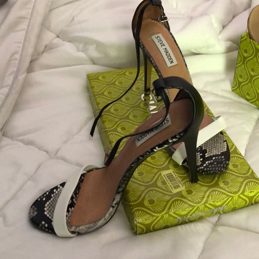 Sandal